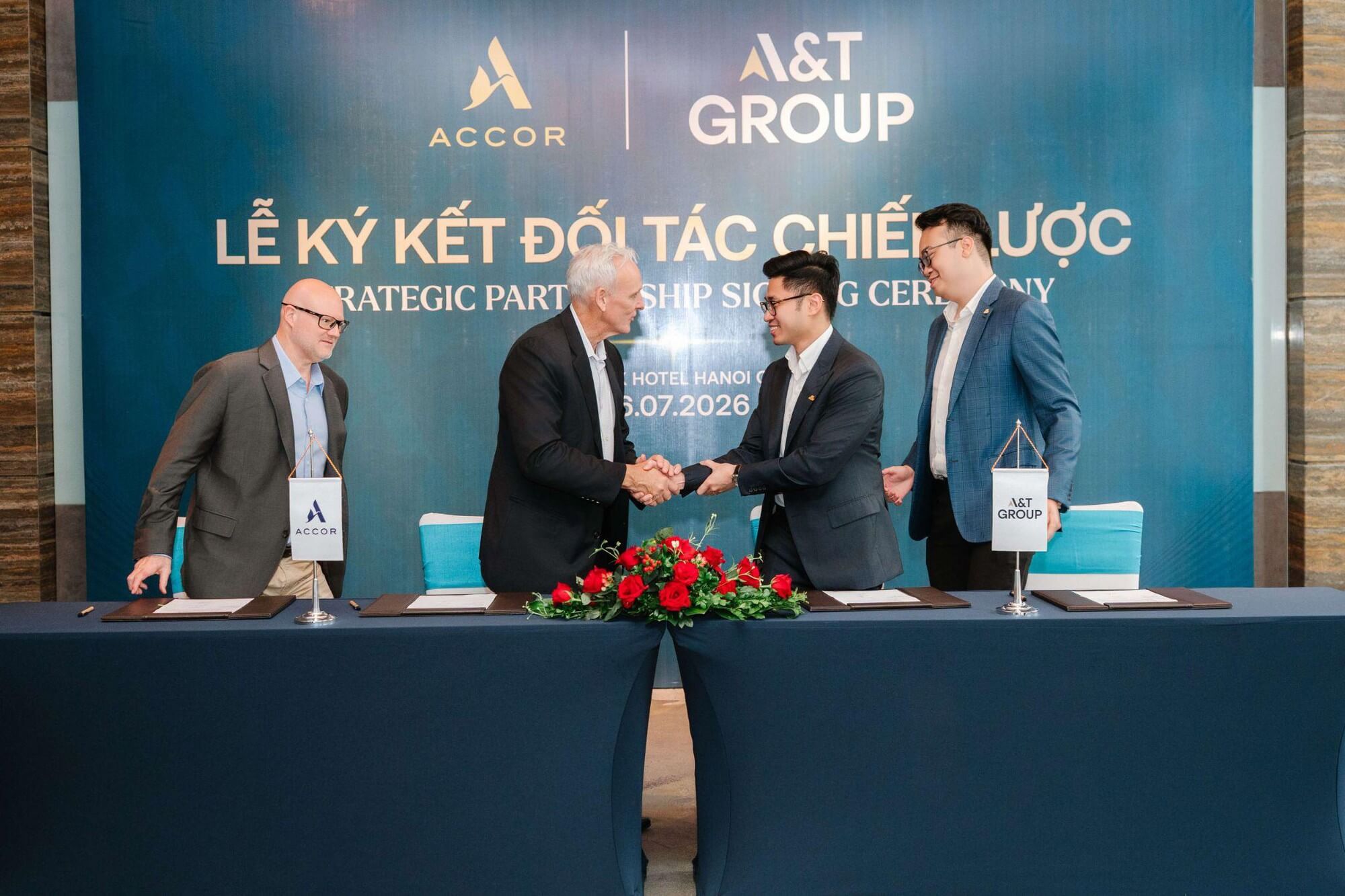 A&T Group bắt tay Accor phát triển bất động sản cao cấp A&T Group hợp tác chiến lược với Tập đoàn quản lý khách sạn quốc tế Accor