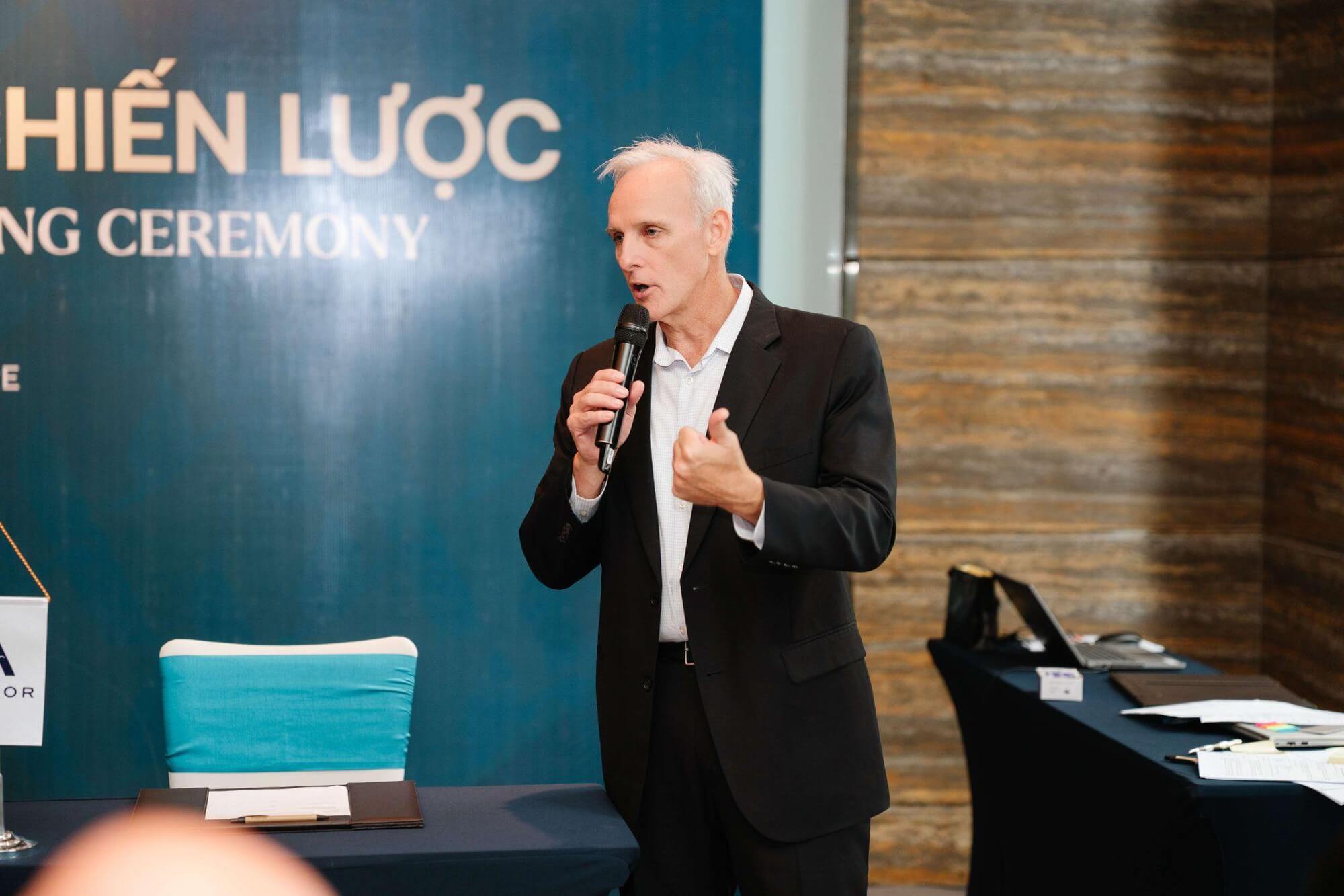A&T Group bắt tay Accor phát triển bất động sản cao cấp Ông Garth Simmons - Giám đốc Vận hành Tập đoàn Accor khu vực Châu Á